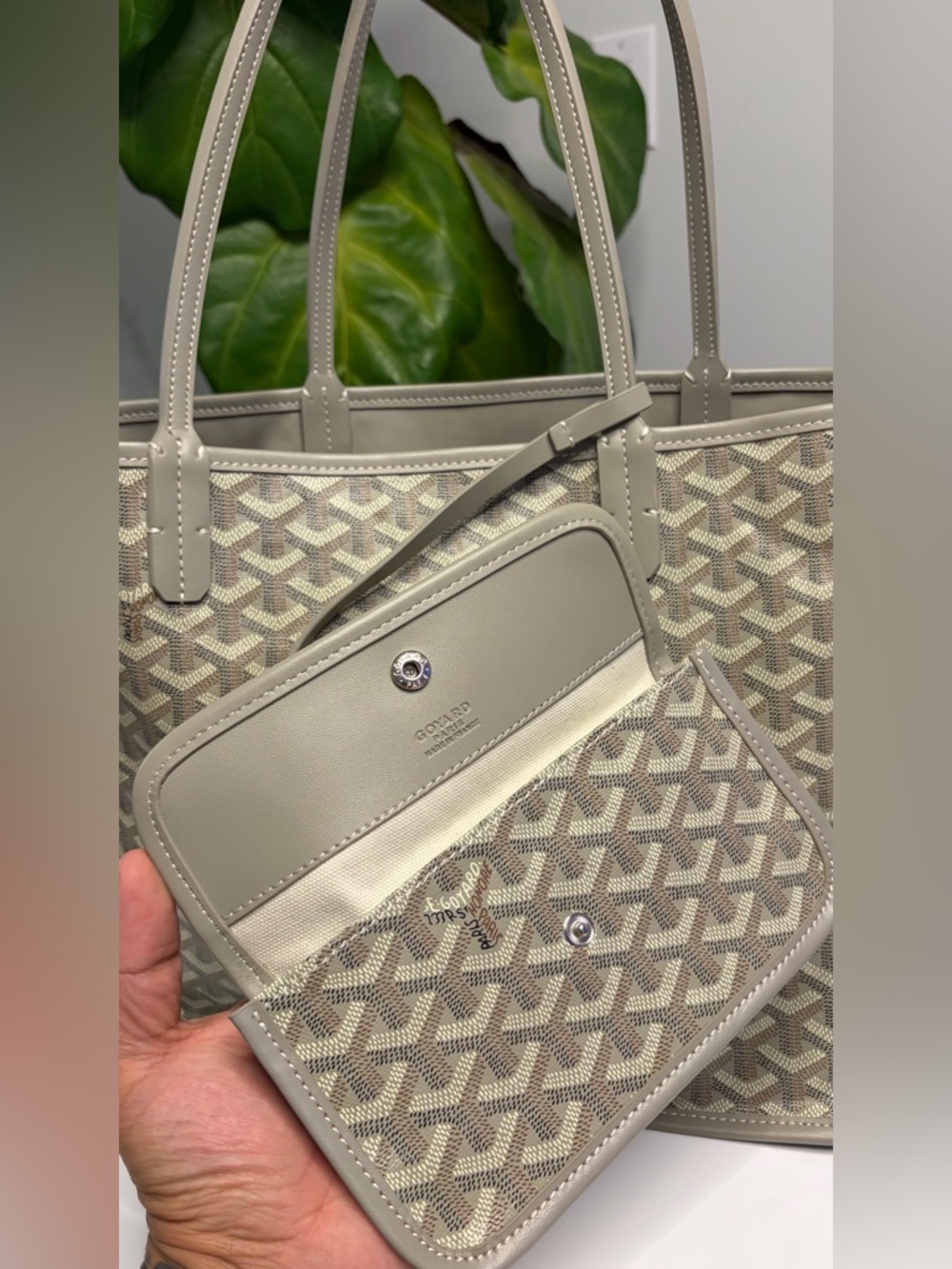 Goyard St. Louis PM Tote Bag - Picture 3 of 14